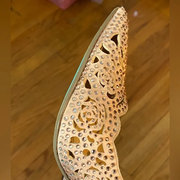 EUC w/box,Blue by Betsey Johnson Elsa Princess pumps,rose gold,ABS crystals, 8 - Picture 12 of 16